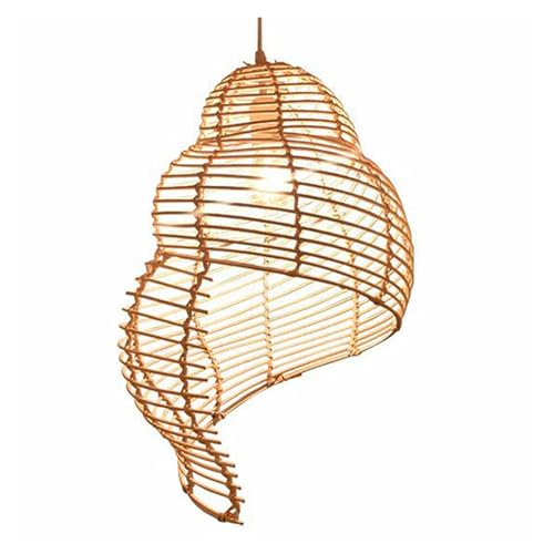 Lustre lanterne rotin spirale qui diffuse une lumière douce tropicale