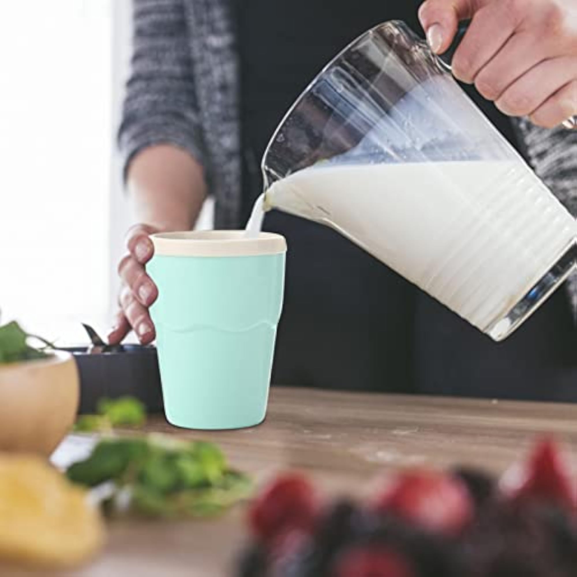 Slushie Maker Cup - 200ml Smoothie Maker Cup with Spoon