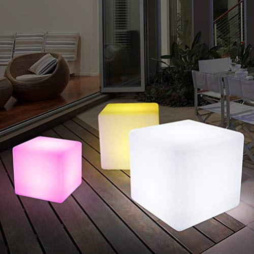 Lampe à changement de couleur LED cube 10cm télécommandée pour extérieur