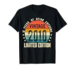 Vintage 2010 Funny 16 Years Old Boys and Girls 16th Birthday T-Shirt