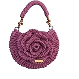 Bolso hecho a mano de ganchillo con una mega rosa