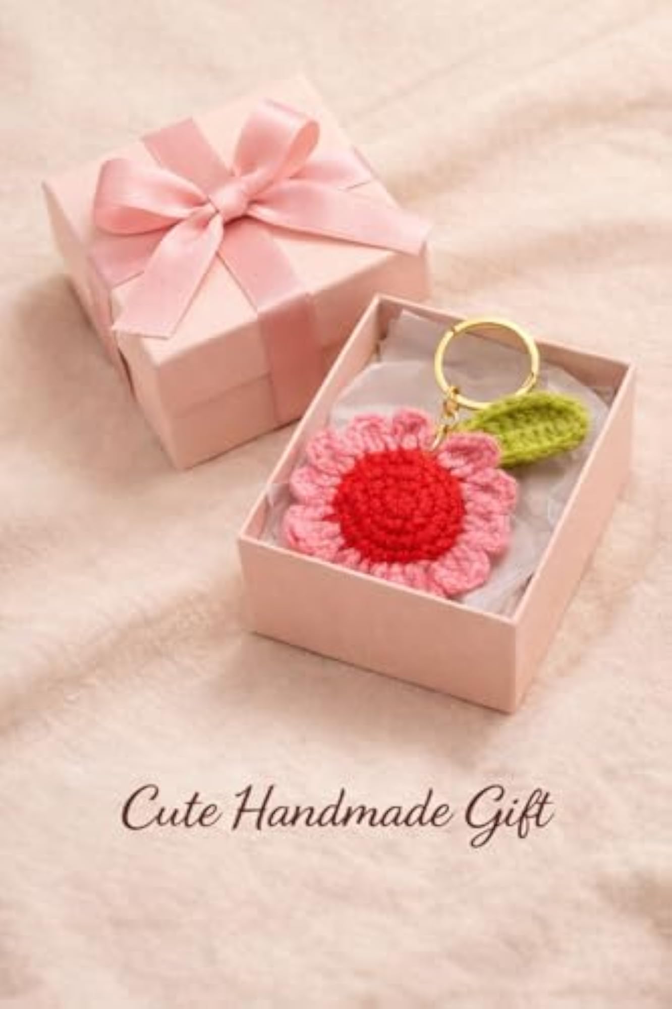 Crochet Flower Keychain with Daisy Charm, Soft Yarn