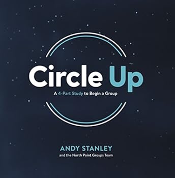 Paperback Circle Up: A 4-Part Study to Begin a Group Book