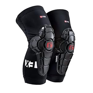G-Form Pro-X3 MTB Knieschützer Schwarz/Weiß