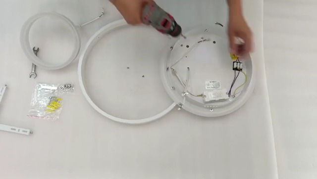 LED Plafondlamp 54W - Dimbaar & RGB Mat Chroom Design