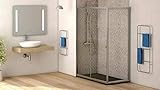 Mampara de ducha con cristal transparente templado de seguridad transparente de 4mm con perfilería de aluminio cromado y con una altura de 185cm.