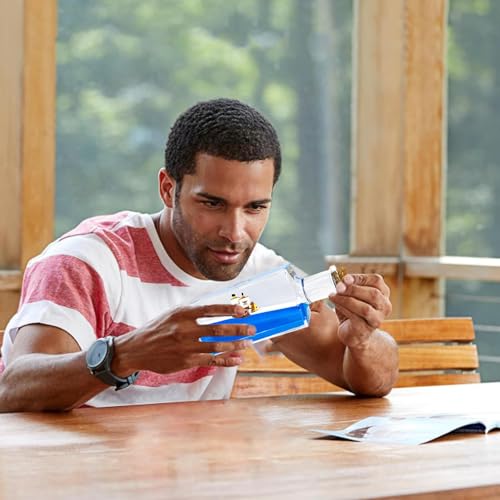 Tuzsocr Kreuzfahrtschiff Fluid Drift Bottle, Thousand Sunny Schiff in Flasche, Unsinkable Boot In Einer Box, Acryl Pirate Modell Ship, Stressabbau Toy, Schiff im Glas für Büro und Haus Deko (Stil 1)