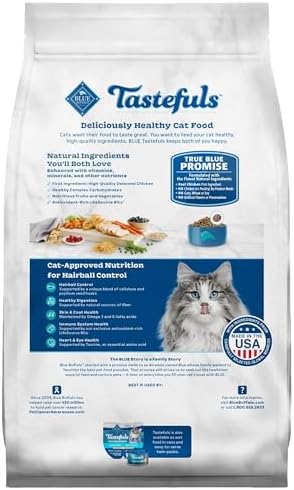 Blue Buffalo Tastefuls Natural Dry Food for Adult Cats, Hairball Control, Chicken & Brown Rice Recipe, 7-lb. Bag - image 2