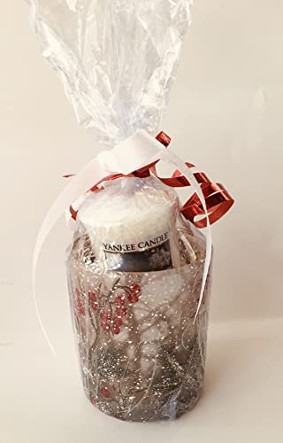 Yankee Candle Holiday Birds & Berries Votive Holder Gift Set with an Angel's Wings and a Christmas Mint Votives