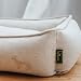 HUNTER Hundesofa Belluno, Farbe: Creme, mit robustem Strukturstoff, vorwiegend recycelte Materialien, nachhaltig, rutschhemmend, stilvoll und modern, Größe: M