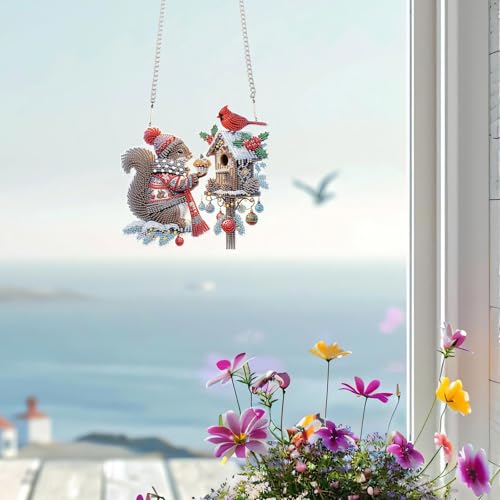 DCIDBEI Weihnachten Diamond Painting Türkranz Weihnachtskranz 24x23cm Diamant Painting Anhänger mit Kette Diamant Malerei Fensterbilder Weihnachten Kranz für Wand Eingang Fenster Eichhörnchen Vogel