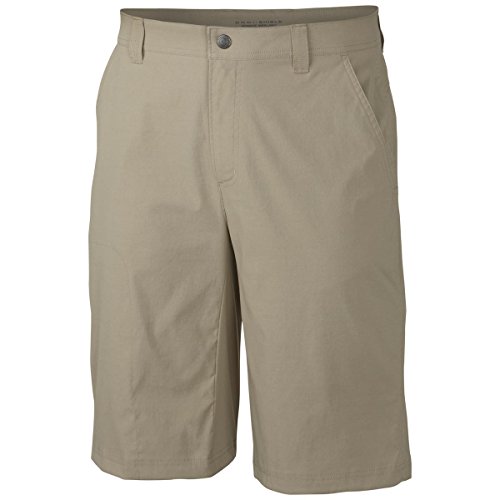 Columbia Sportswear Men's Royce Peak Shorts, Tusk, 34x10-Inch