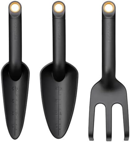 Fiskars Garden Tool Set, 3 Pieces, Cultivator, Planter and Transplanter, FiberComp Plastic 65% Recycled with Fibreglass, Black/Orange, Solid, 1076379 Fiskars Garden Tool Set, 3 Pieces, Cultivator, Planter and Transplanter, FiberComp Plastic 65% Recycled with Fibreglass, Black/Orange, Solid, 1076379