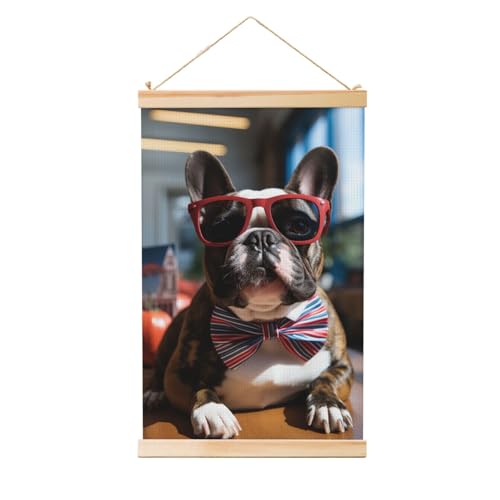 Œuvre d'art moderne bouledogue français et suspensions en bois noble