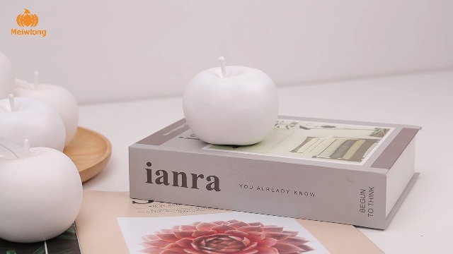 Amazon.com: Meiwlong 6 Pcs Artificial White Apple Fake Fruit Decor