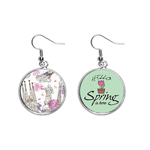 Pendientes de Barcelona para lucir en primavera con estilo futbolístico y urbano