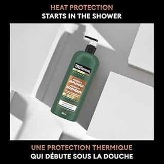 TRESemme Botanique Nourish & Replenish Conditioner for dry hair + Coconut Extract formulated with Pro Style Technology™ 828 ml