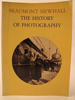 Paperback The history of photography: From 1839 to the present day Book