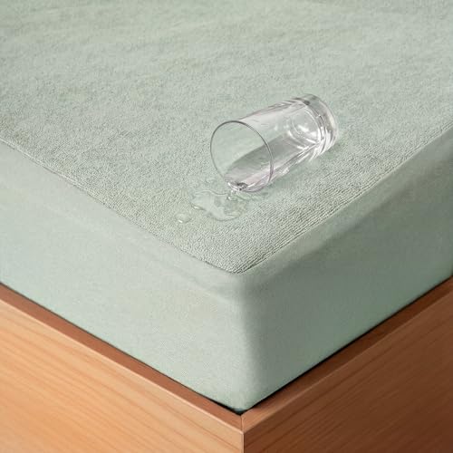 Image of Frido Bamboo Waterproof Mattress Protector for King Beds (78 x 72 Inch), Soft Bamboo Terry Comfort, Cooling Breathable & Noiseless Mattress Cover, Fit for Mattresses Up to 10 Inches (Sage Green)