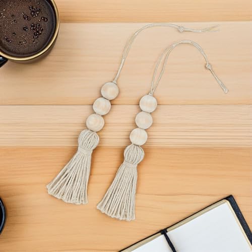 Cuentas de madera con borlas boho para decorar las puertas de casa 6