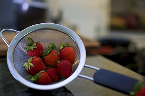 Livefresh Fine Mesh Strainer With Non Slip Handle. Premium Stainless Steel Strainer For Quinoa, Tea, Soup, Sifting, Baking, Straining - 5-1/2 Inch #TOP3