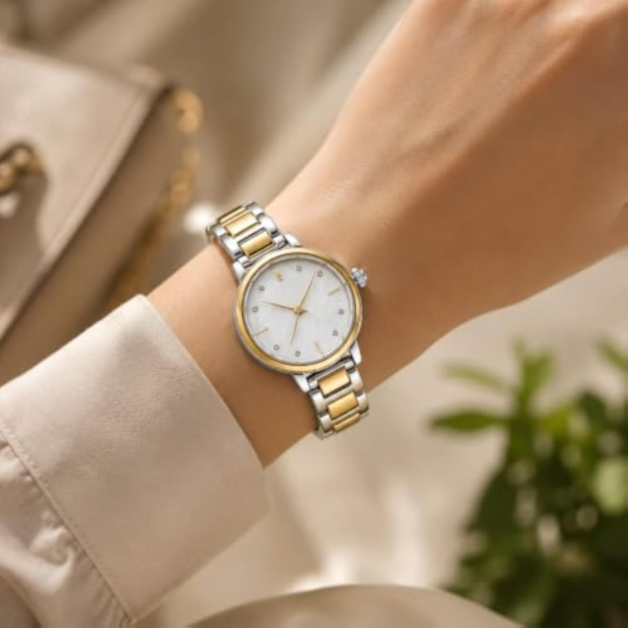 Women's Classic Watch, Timeless Elegance