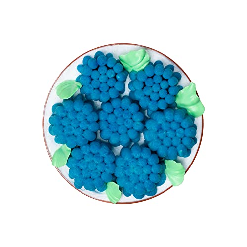 Restaurantware Pastry Tek Russian Piping Tip, 1 Round Cake Decor Piping Tip - #57, Corrosion-Resistant, Green Plastic Decorating Tip For Frosting, Dishwasher-Safe, Decorate Cupcakes, Cakes, or Cookies