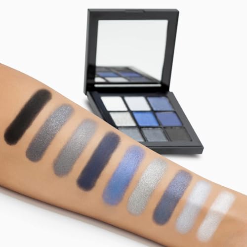 Image of GA-DE Velveteen Eyeshadow Palette 46 My Dark Romance 8.1 gm
