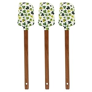 3pcs St Patricks Day Silicone Spatula Cake Decorating Spatula with Wooden Handle for Irish Baking Shamrock Kitchen Cooking Supplies
