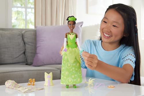 Disney Princess Tiana 2 in 1 Stories Fashion Doll - vue 3