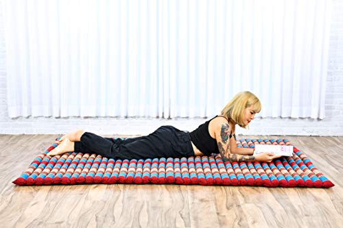 Image of Leewadee - Foldable Floor Mattress - Japanese Roll Up Futon -Trifold Tatami Mat- Guest Floor Bed - Camping Mattress - Thai Massage Mat, Kapok Filled, 75 x 57 inches, Blue Red