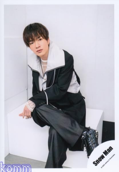 Amazon.co.jp: Snow Man 公式 生 写真（深澤辰哉）SM02662 : おもちゃ