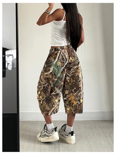 WDIRARA Women's Camo Baggy Cargo Pants Streetwear Capris Sweatpants with Flap Pocket2