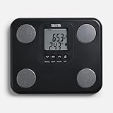 TANITA BC 730 Moniteur de Composition Corporelle Léger et Compact avec Housse de Voyage, Balayage Interne, Affichage Facile à Lire, 9 Mesures – Noir