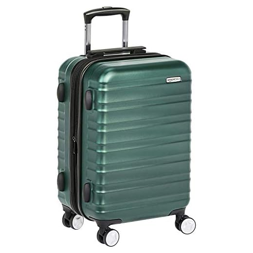 AmazonBasics - Maleta de mano rígida de alta calidad, con ruedas y cerradura TSA incorporada, 55 cm, Verde