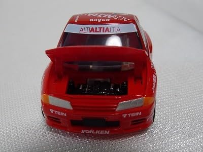 Amazon.co.jp: リアルギミックチョロQ ALTIA FALKEN SKYLINE GT-R(R32