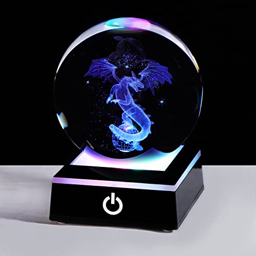 Boule de cristal de 80 mm gravée en 3D avec dragon gothique avec base noire colorée - Figurine unique de dragon - Cadeau d'anniversaire pour les amoureux du...
