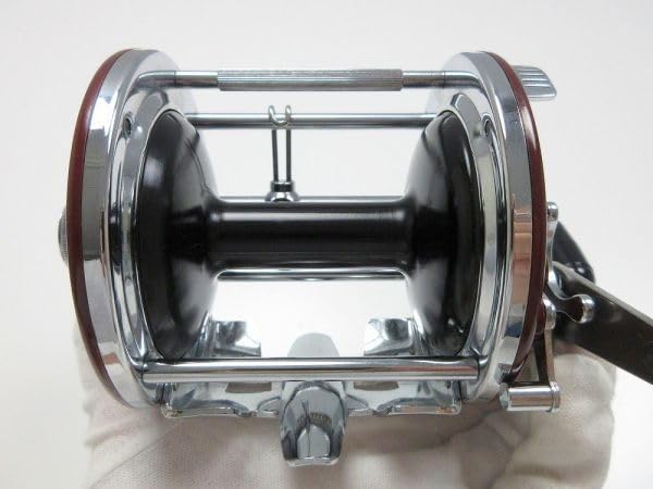 Amazon | Daiwa ダイナミック ST-70DX ベイトリール ／ S1893／23 