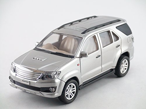 Image of Centy Toys Kids Fortuner Figure (150 /60 /60 Mm, Silver)
