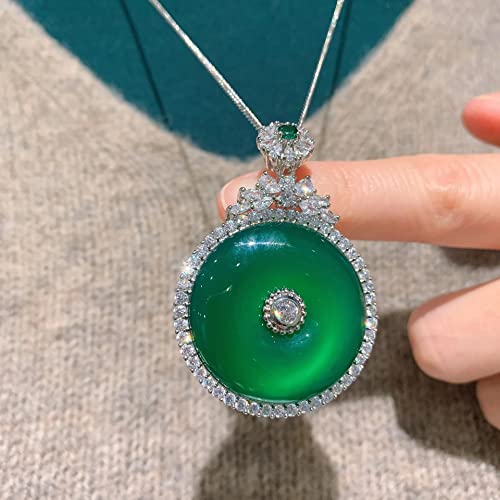 Collier en jade pour femmes le cadeau idéal en cristal vert et argent