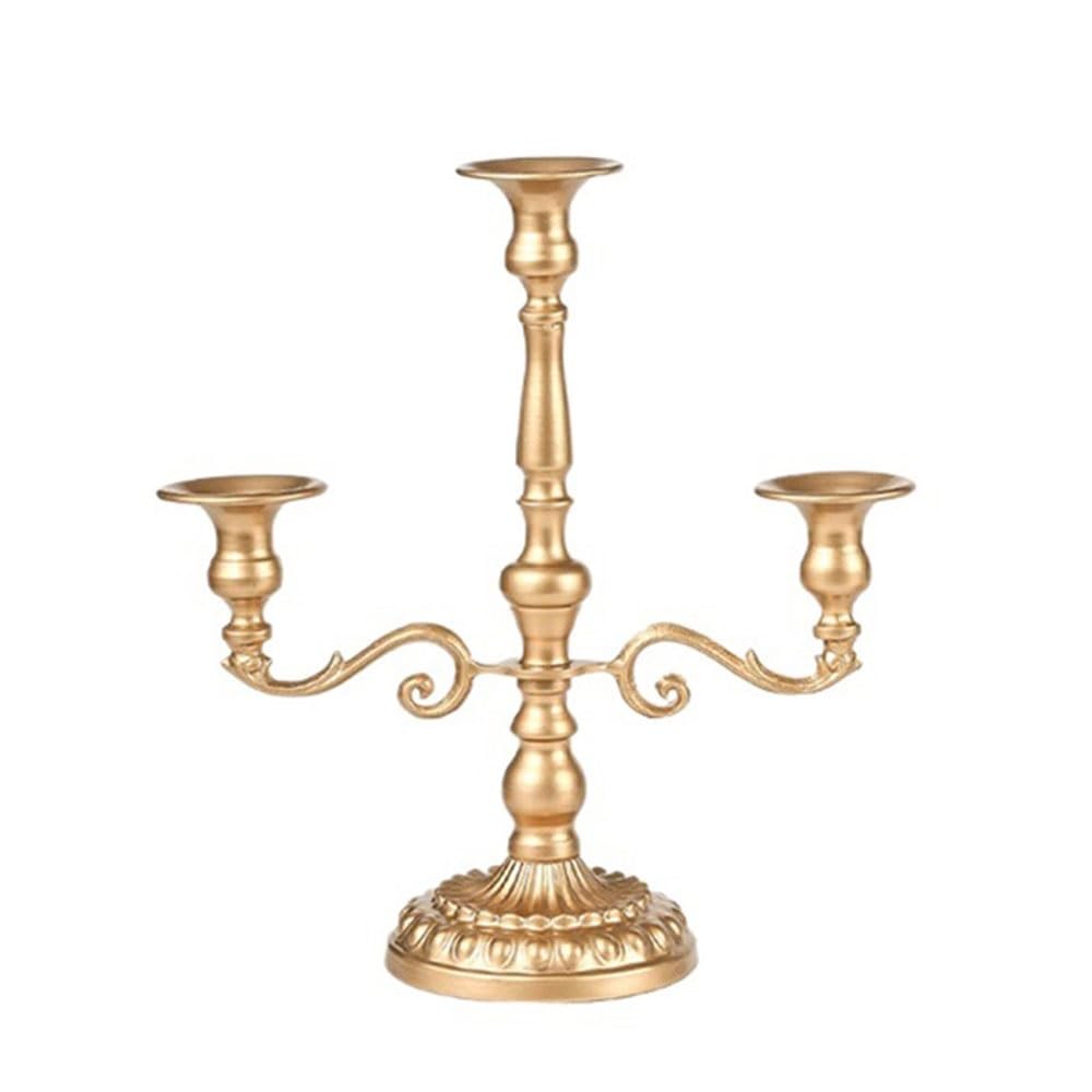 Candélabre vintage doré pour décoration intérieure de dîner aux chandelles