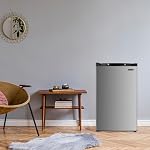 Magic Chef réfrigérateur compact de 4,4 pi³ - réfrigérateur à dégivrage par poussée, look en acier inoxydable