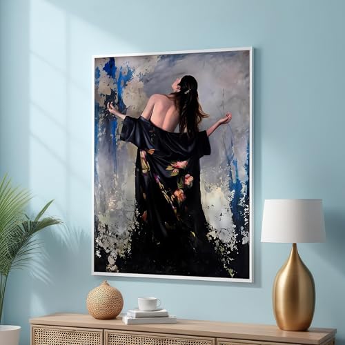 Toile abstraite femme en robe à fleurs pour habiller un mur vide sans encadrement