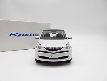 Amazon | 1/30 ミニカー 初代ラクティス Ractis 非売品 カラー