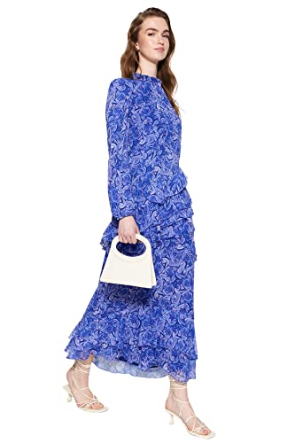 Robe violette à volants fluide au mouvement gracieux pour femme