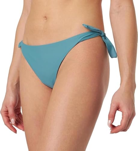 Bas de maillot de bain tanga idéal pour vos séances de bronzage et vacances à la mer