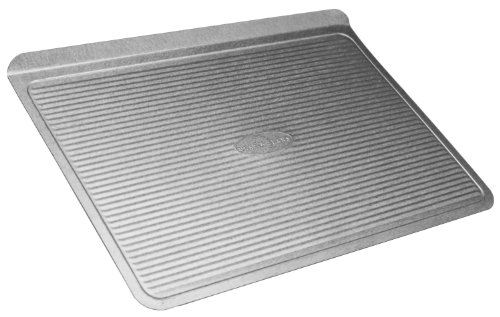 USA Pan Bakeware Cookie Sheet, Medium, Warp Resistant Nonstick Baking Pan, Made in the USA from Aluminized Steel