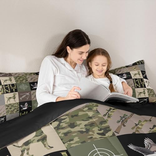 Image of Feelyou Camouflage Deer Duck Hunt Comforter Set Queen Size for Boys Teens Kids,Hunting Camo Theme Bedding Sets Mallard Duck Hunter Quilt Men Room Decor