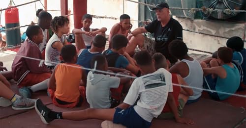 Un popolo, i suoi pugni al cielo: la boxe a Cuba