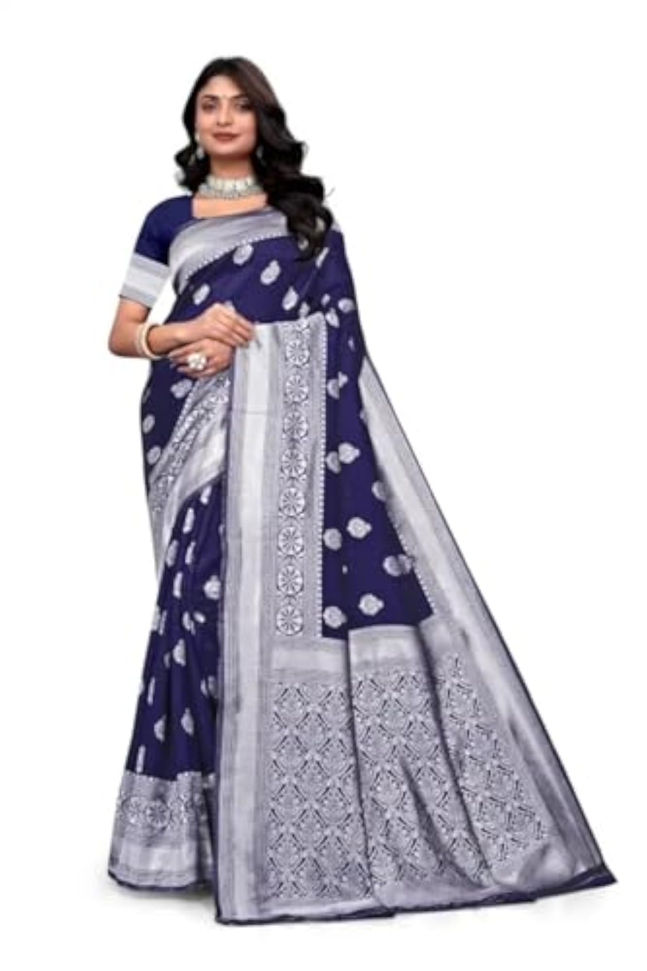 Women's Patola Design Soft Silk Saree with Rich Pallu